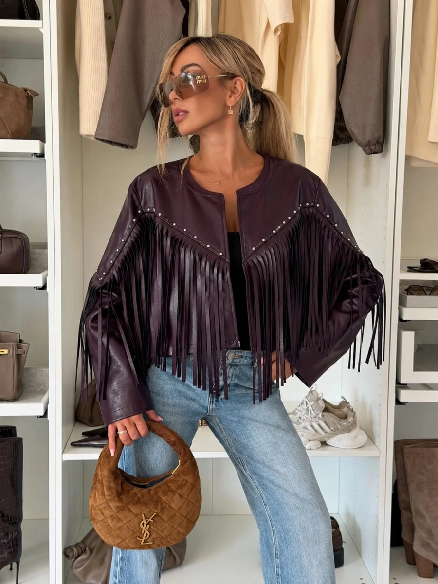 Veste courte en similicuir à franges détails cloutés