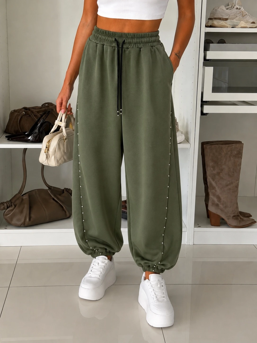 Pantalon Jogging détail cloutés taille élastique avec cordon