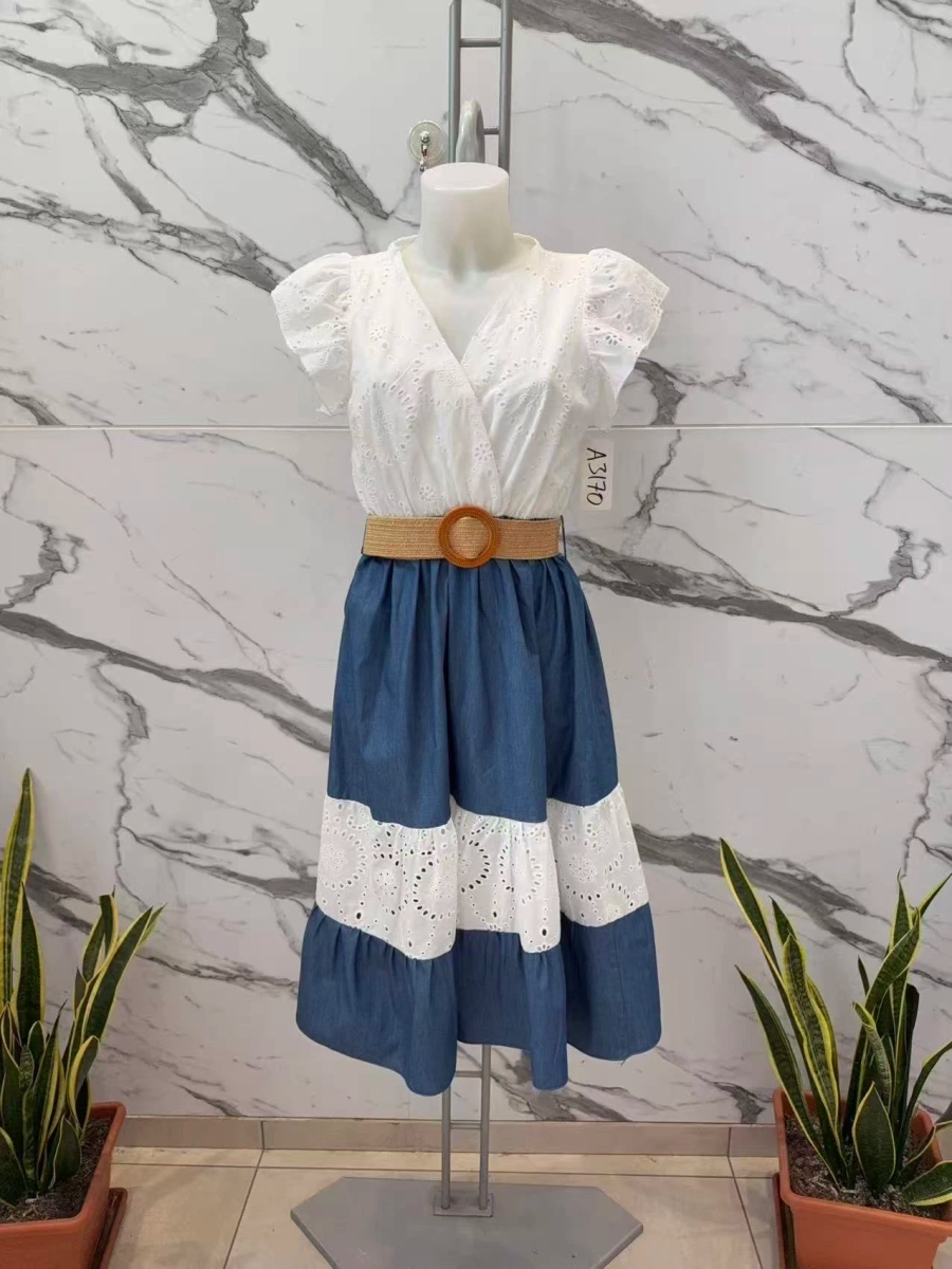 Two-tone bohemian dress with embroidery detail 2