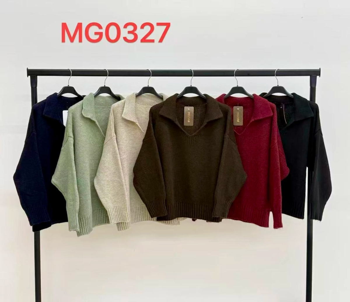 Pull en Maille Douce à Col Polo Ouvert – Coupe Ample 2
