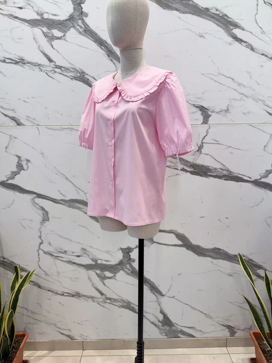 Shirt with ruffled peter pan collar and puffed sleeves 3