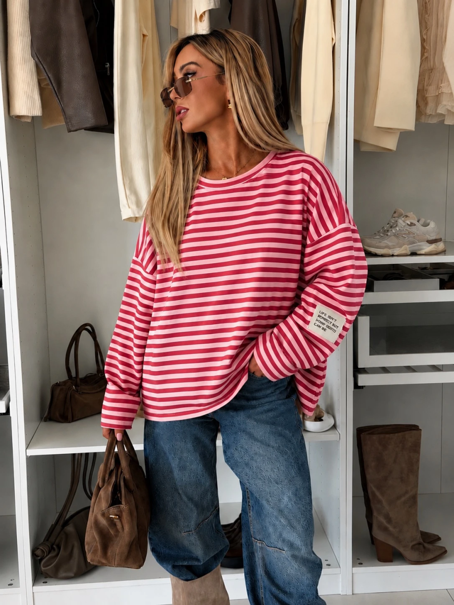 Pull oversize à rayures & patch « Life Isn’t Perfect »