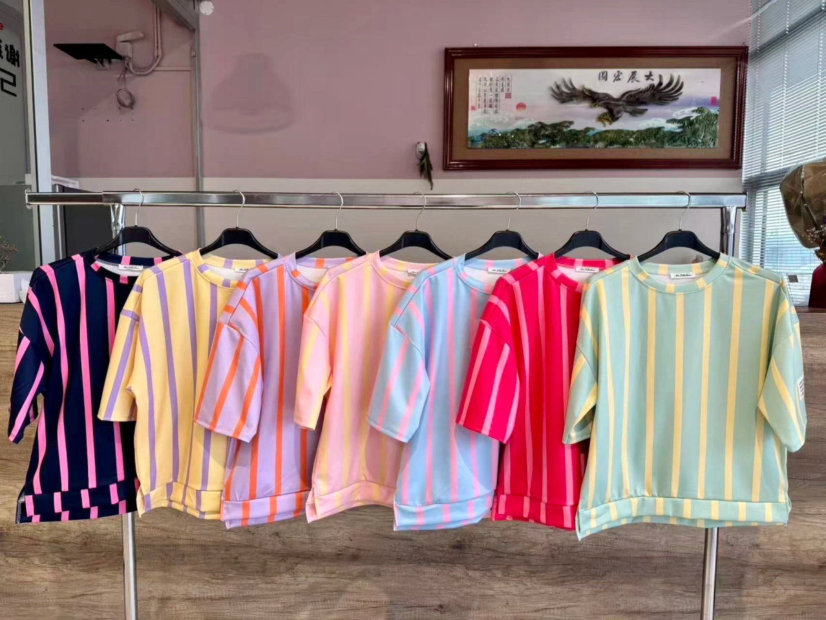 Striped 3/4 sleeve top with patch life isn’t perfect but your outfit can be 2