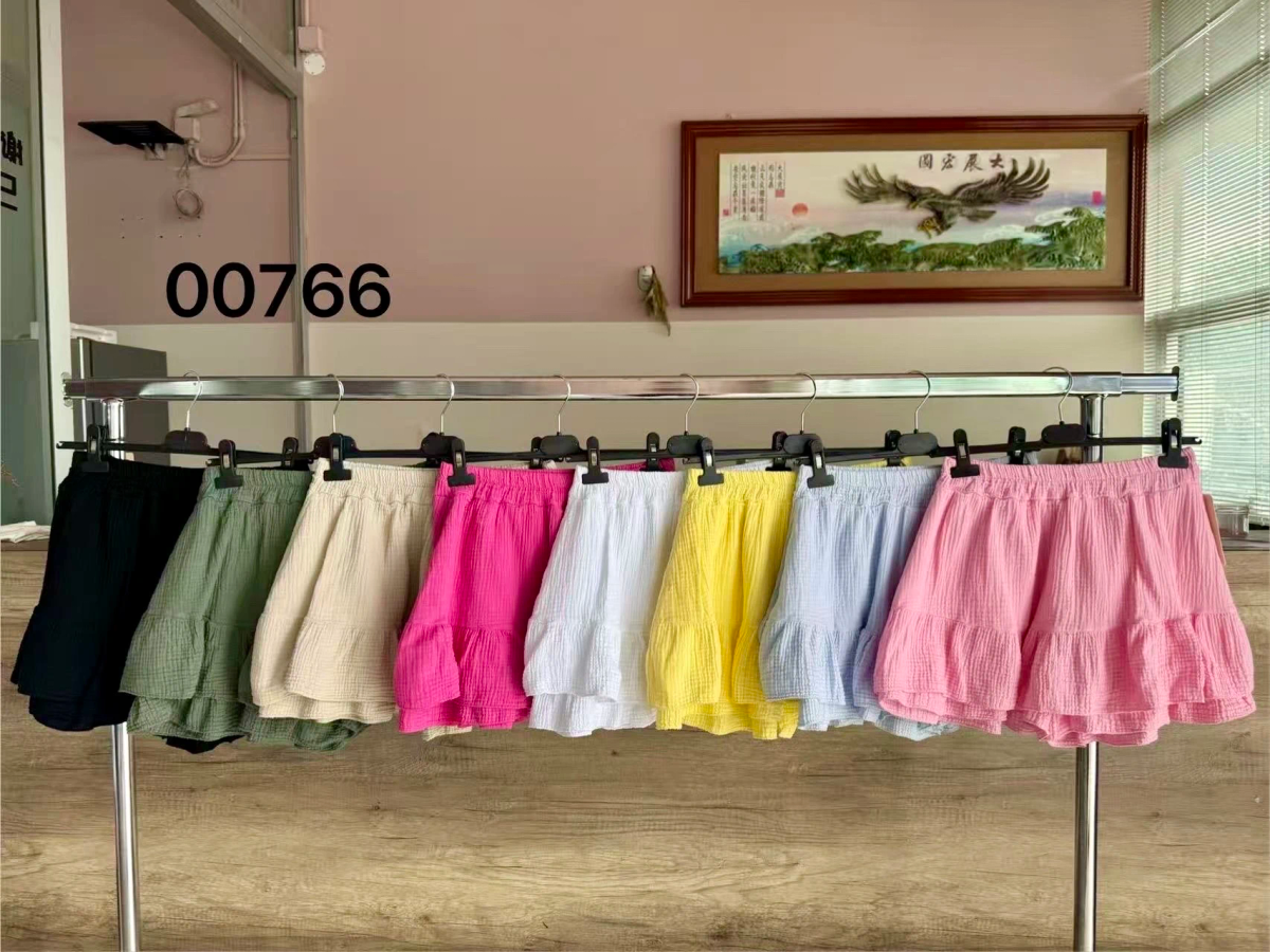 Elastic waist cotton gauze short skirt 3