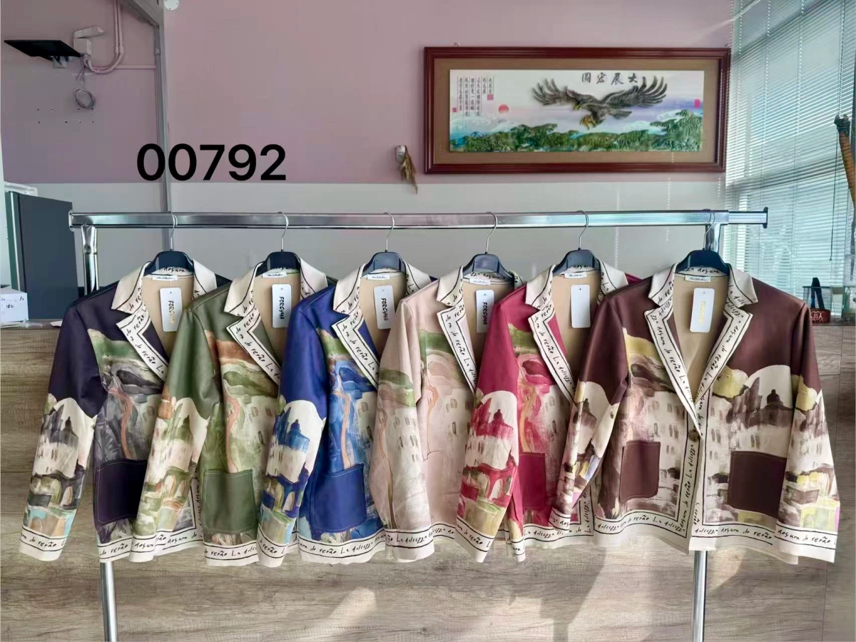 Veste  blazer suédine imprimé paysage avec poches 2