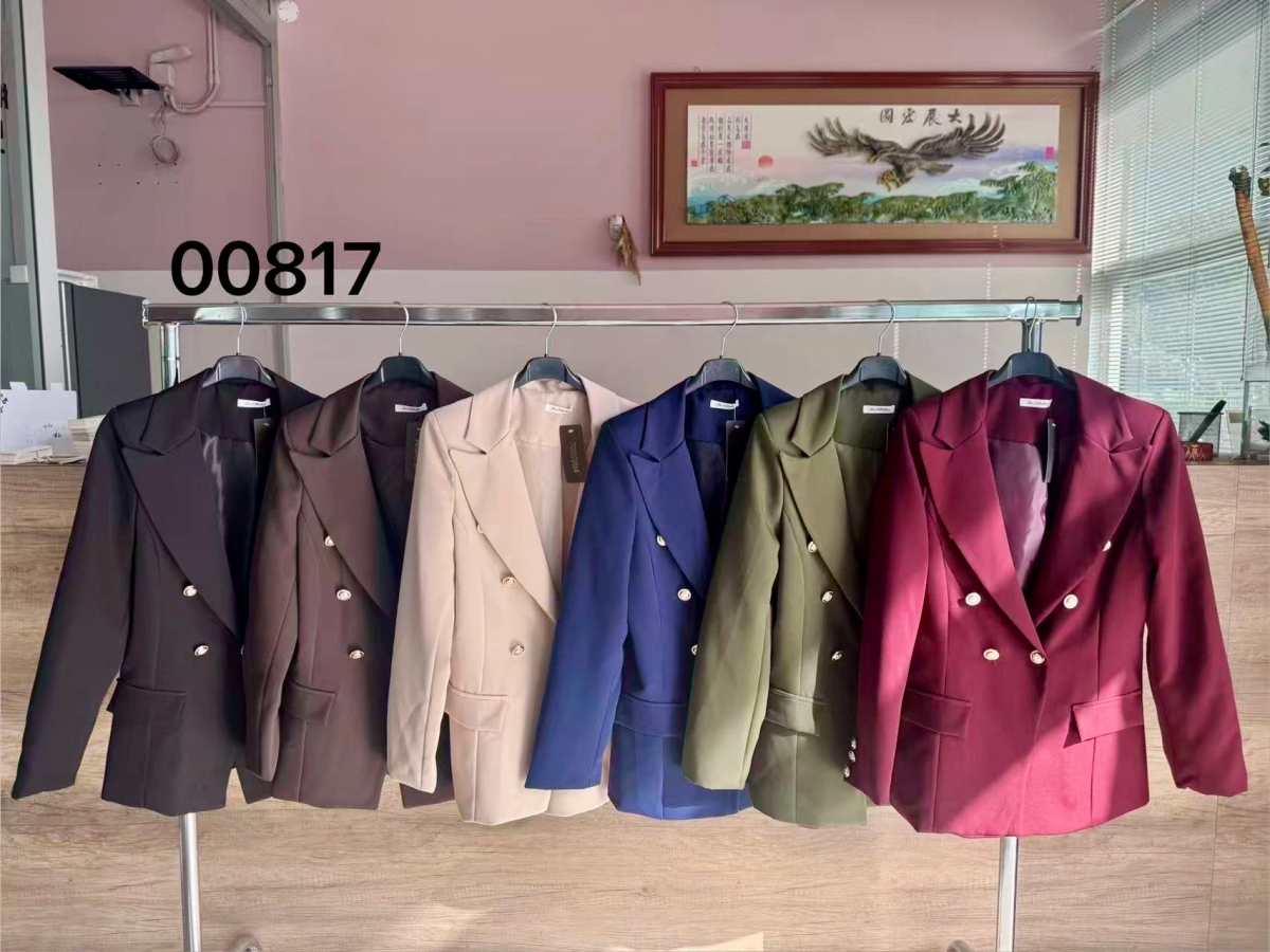 Veste blazer croisé à boutons dorés avec doublure 2