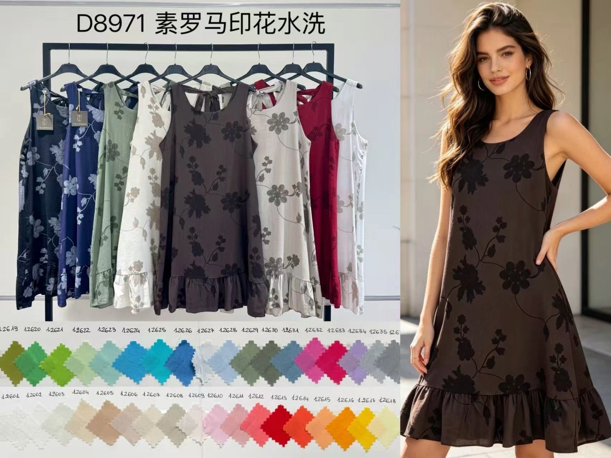 Robe Fluide Fleurie – Coupe Évasée Noeud au dos 3