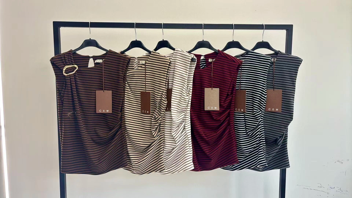 Striped draped top with gold buckle 2