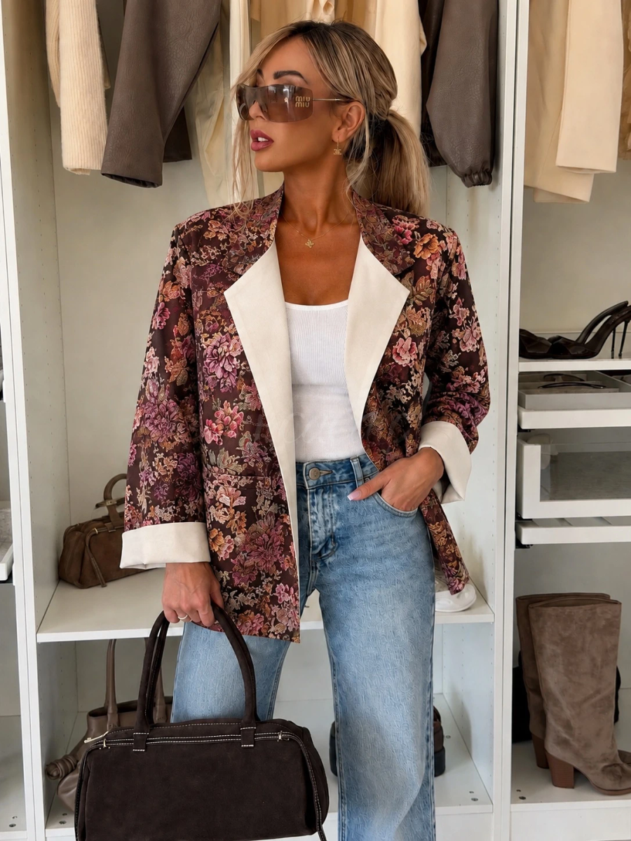 Veste en suédine fleurie